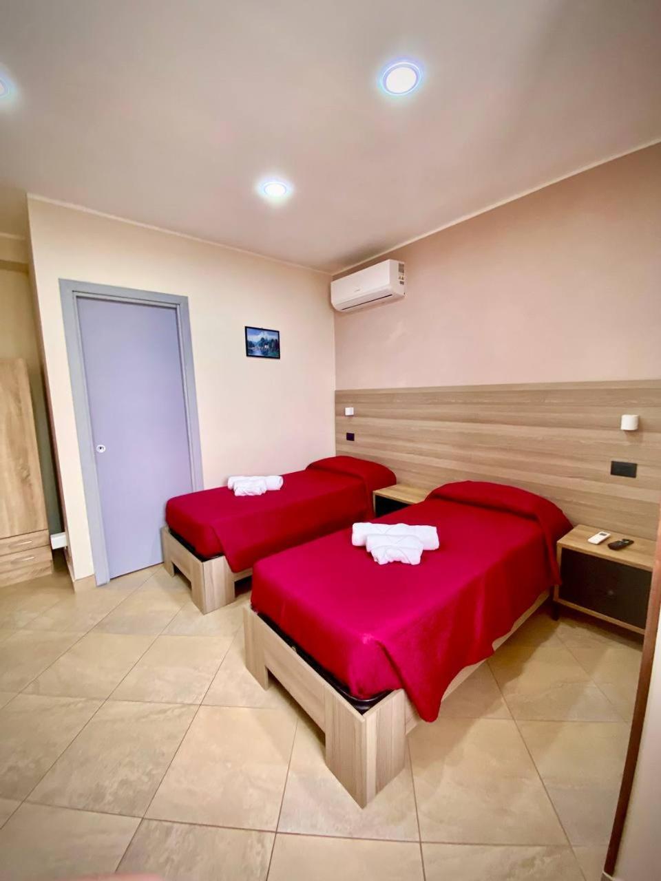 Resort - Località Santa Barbara Bagnara Calabra Exterior foto